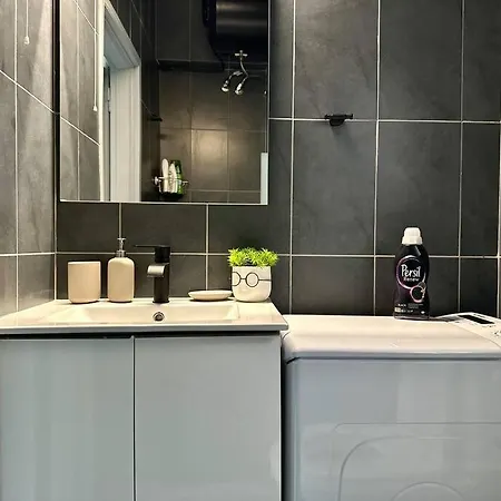 Apartment N25 - Cozi Eden 1 Bedroom